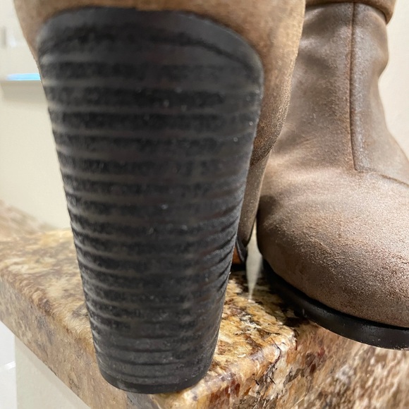 Authentic Rag & Bone Ankle Boots - Picture 5 of 5